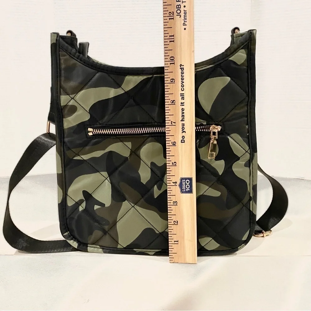 LIKE NEW — Mix No. 6 Margo Camouflage print Crossbody Bag